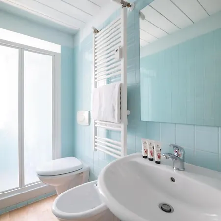 Via Paolo Lomazzo By Onefinestay * Milan