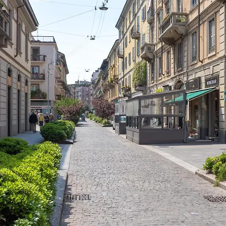 Via Paolo Lomazzo By Onefinestay Apartment Milan